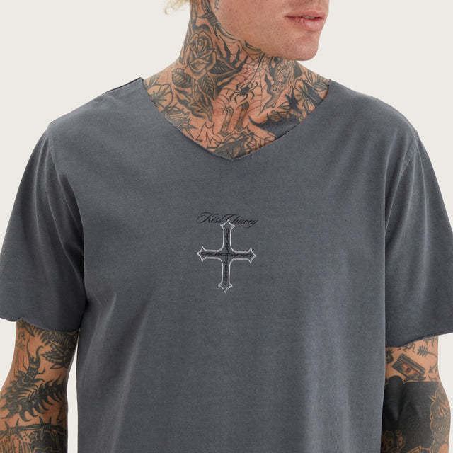 Chained Raw V-neck Tee Pigment Charcoal