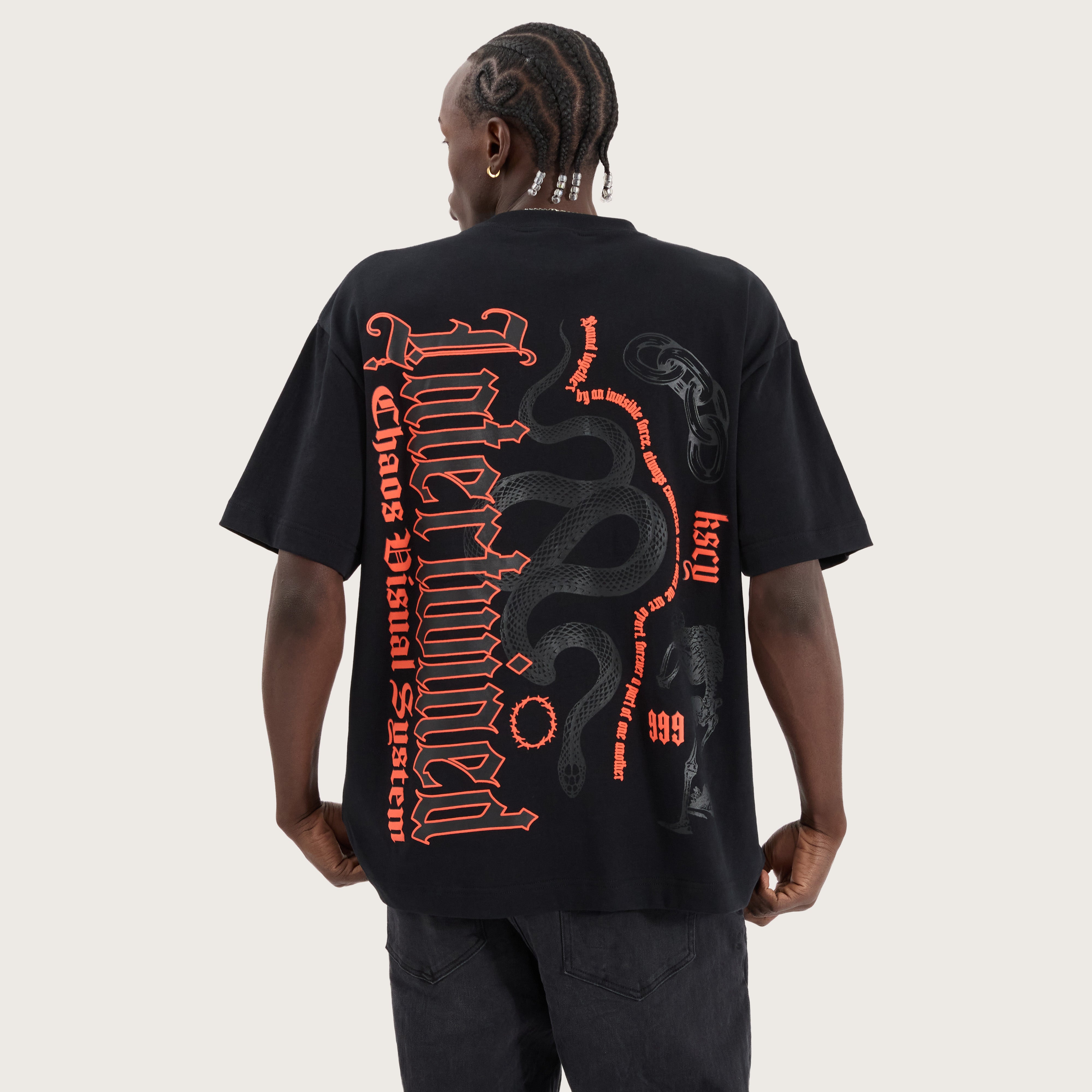 Intertwined Street Tee in Anthracite Black | KSCY