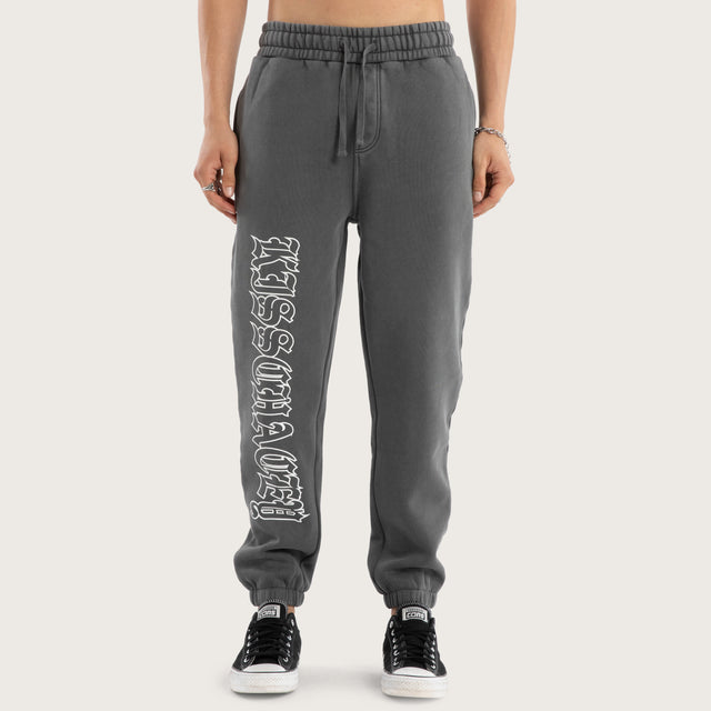Genesis Trackpant Pigment Charcoal