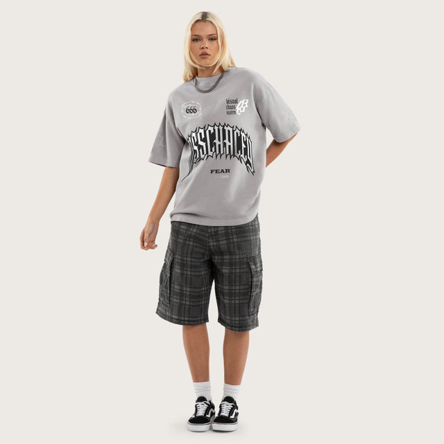 Model wears Eternity Loopback Street Tee Silver Sconce T-Shirts in Grey - Image 10