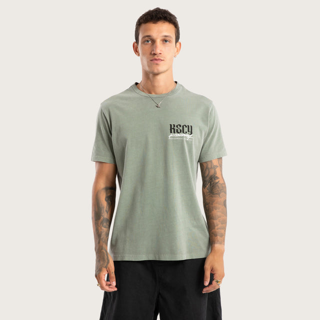 Twisted Standard Tee Pigment Shadow