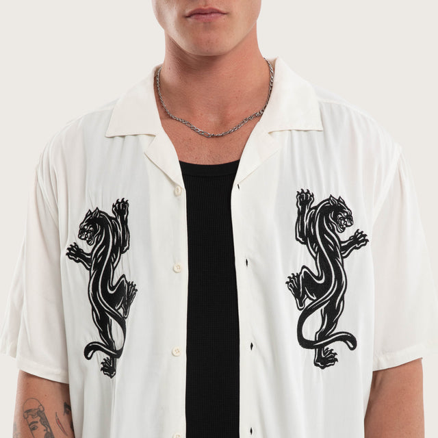 Model wears Risen Button Up Short Sleeve Shirt in Natural White Short Sleeve Shirts in White - Image 2