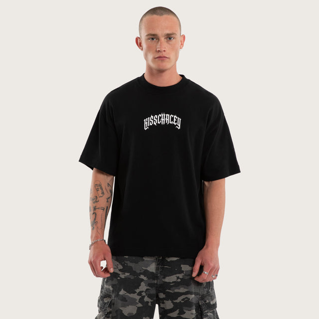 Model wears Seek Heaven Street Tee Jet Black T-Shirts Black – image 1