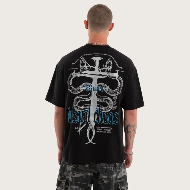 Model wears Pray Soul Street Tee Jet Black T-Shirts Black – image 2