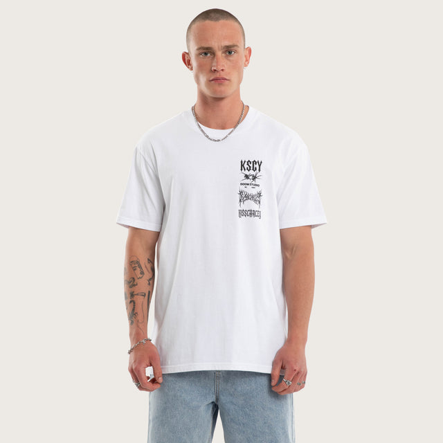 Model wears Frontier Relaxed Tee White T-Shirts White – image 1