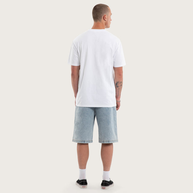 Model wears Frontier Relaxed Tee White T-Shirts White – image 4