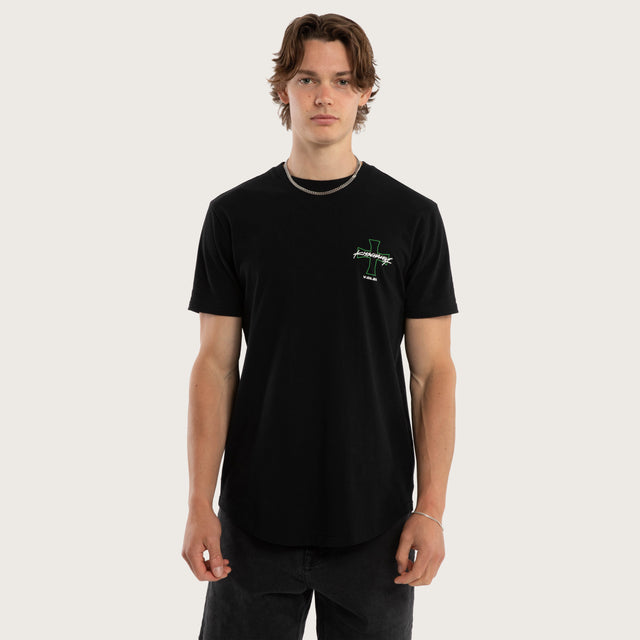 Model wears Crossover Dual Curved Tee Jet Black T-Shirts Black – image 3