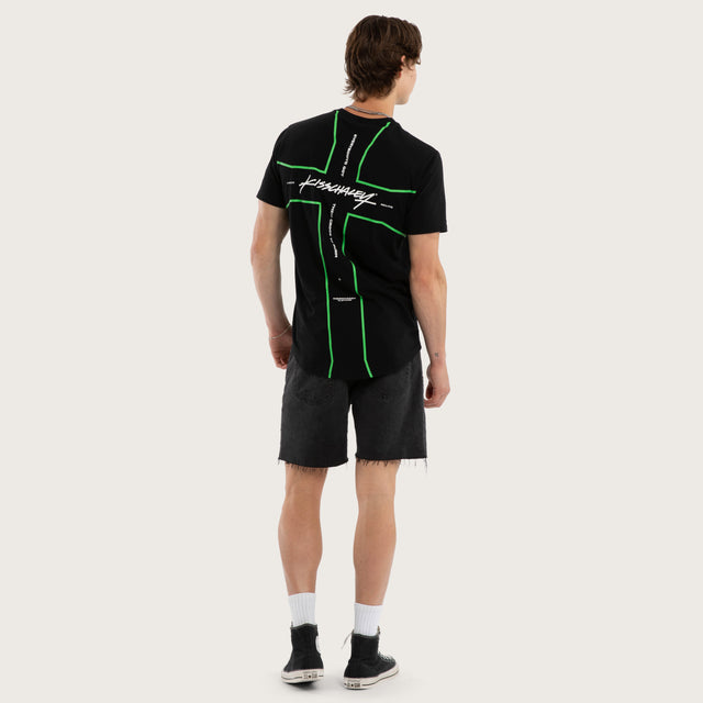 Model wears Crossover Dual Curved Tee Jet Black T-Shirts Black – image 5