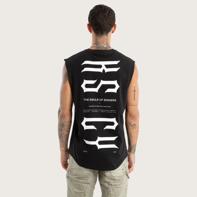 Model wears Trapped Dual Curved Muscle Jet Black Muscle Tees Black – image 2