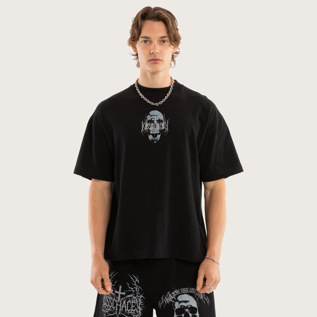 Model wears Skullcraft Street Tee Jet Black T-Shirts Black – image 3