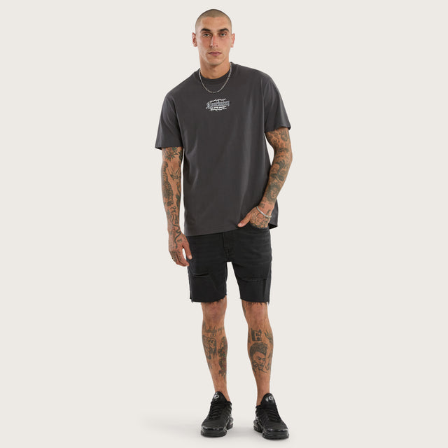 Model wears Risen Relaxed Fit Tee Grey T-Shirts in Grey - Image 5