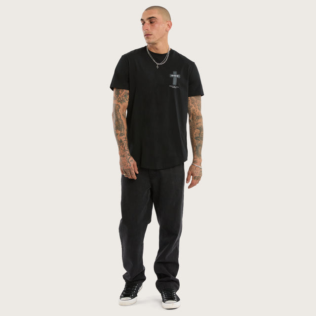 Judgement Dual Curved Tee Jet Black