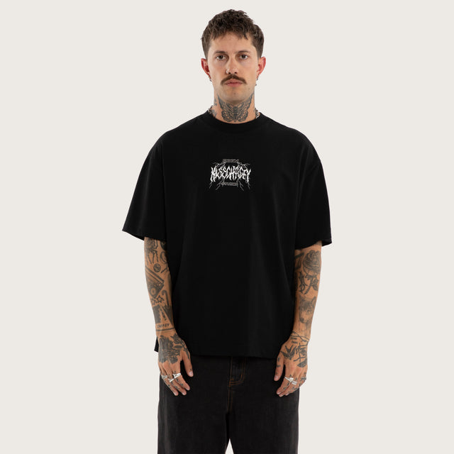 Model wears Blackthorn Street Tee Jet Black T-Shirts in Black - Image 3