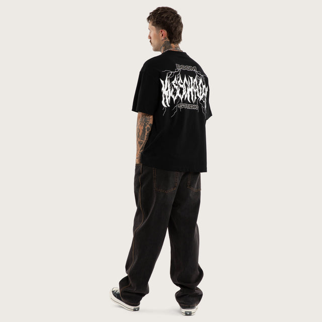 Model wears Blackthorn Street Tee Jet Black T-Shirts in Black - Image 5