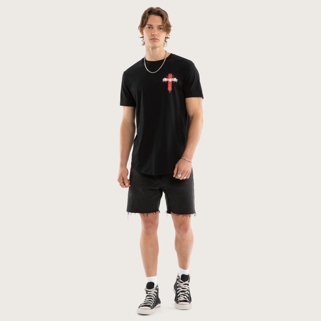 Model wears Thunder Curved Hem Tee Jet Black T-Shirts in Black - Image 5