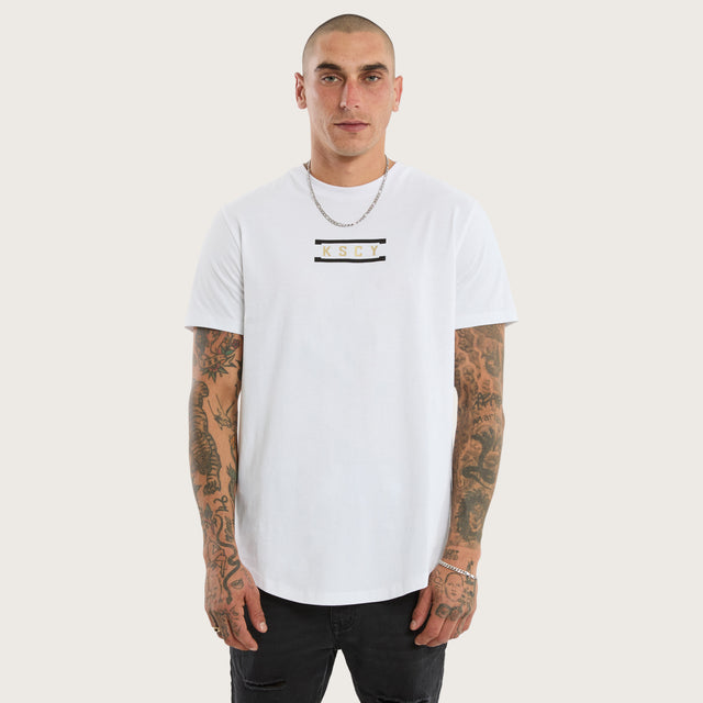 Model wears Rain Curved Hem Tee Optical White T-Shirts in White - Image 3
