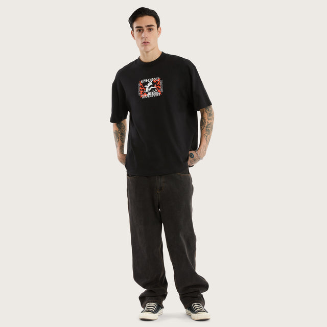 Model wears Crowdsurf Street Tee Jet Black T-Shirts in Black - Image 2