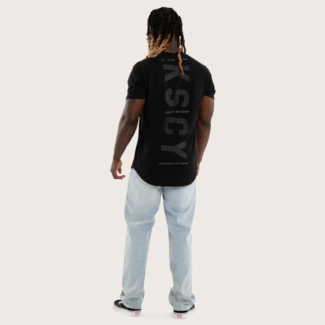 Model wears Existence Dual Curved Tee Jet Black T-Shirts Black – image 4