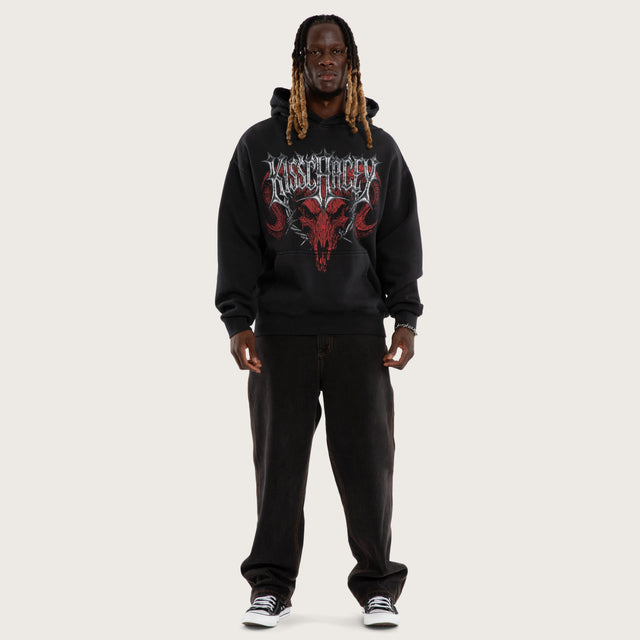 Model wears Scratch Oversized Hoodie Pigment Anthracite Hoodies Black – image 6