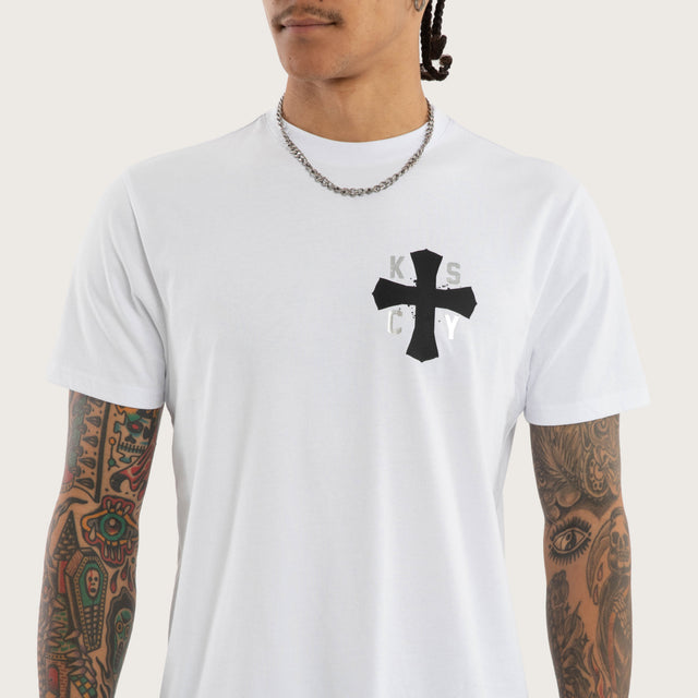 Model wears Requiem Curved Hem Tee White T-Shirts in White - Image 3
