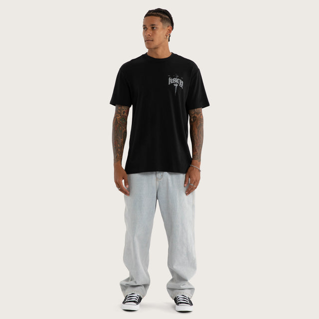 Model wears Immersion Relaxed Tee Jet Black T-Shirts in Black - Image 5