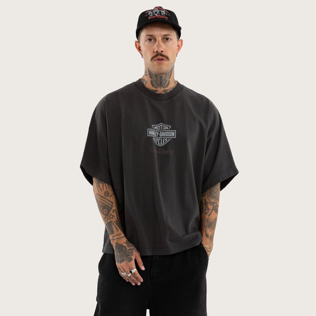 Exhaust Batwing Tee Pigment Black
