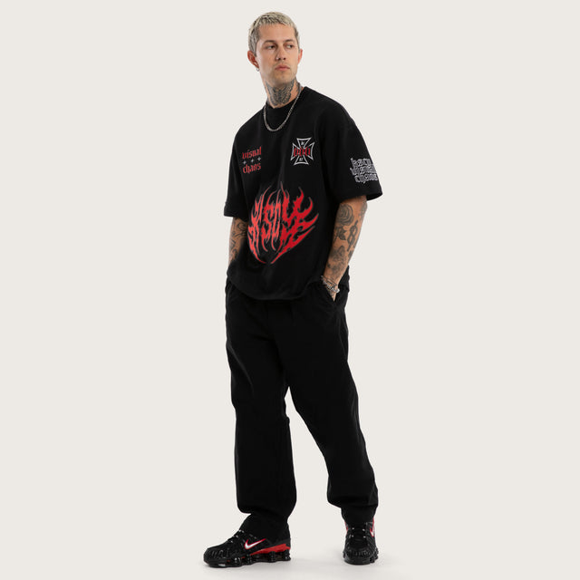 Model wears Ruins Cotton Loopback Box Fit Tee Black T-Shirts in Black - Image 2
