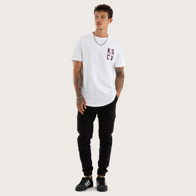 Model wears Erosion Dual Curved Tee Optical White T-Shirts White – image 5