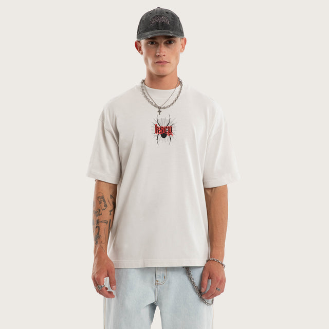 Model wears Monolithic Street Tee Glacier Grey T-Shirts Grey – image 7