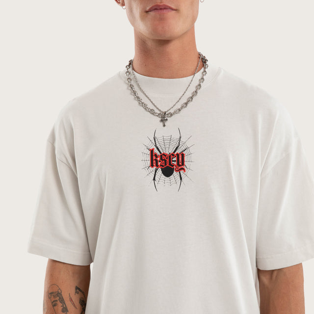 Model wears Monolithic Street Tee Glacier Grey T-Shirts Grey – image 9