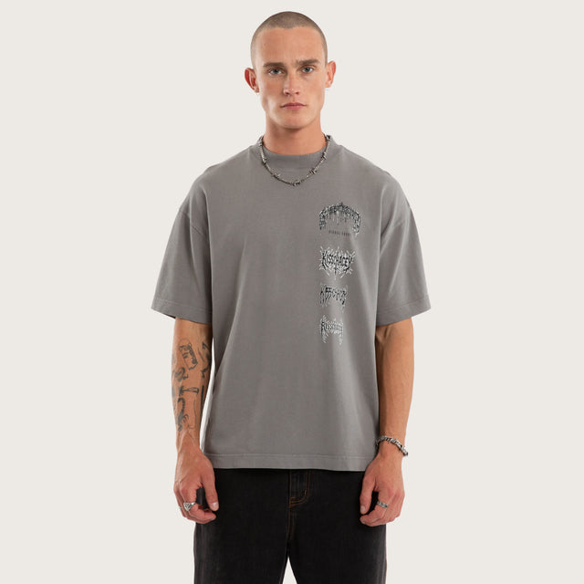 Model wears Forgiveness Street Tee Steel Grey T-Shirts Grey – image 7