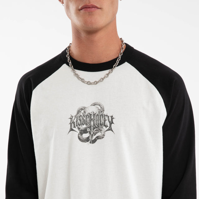 Model wears Scenic Raglan Crew Longsleeve Tee White and Jet Black Longsleeve T-Shirts Black – image 2