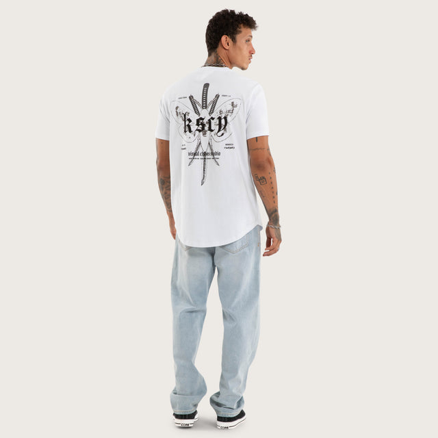 Model wears Vortex Dual Curved Tee Optical White T-Shirts White – image 4