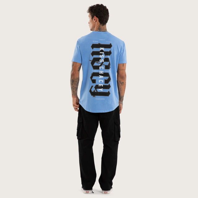 Model wears Severance Dual Curved Tee Pigment Corn Flower T-Shirts Blue – image 4