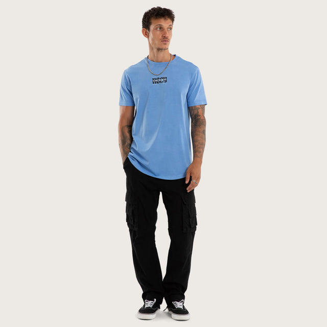 Model wears Severance Dual Curved Tee Pigment Corn Flower T-Shirts Blue – image 5