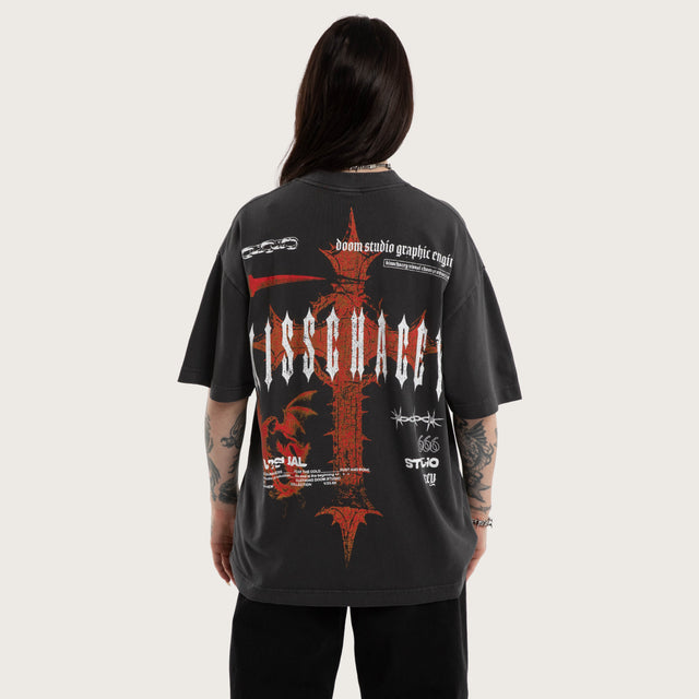 Model wears Cathartic Street Tee Pigment Black T-Shirts Black – image 5