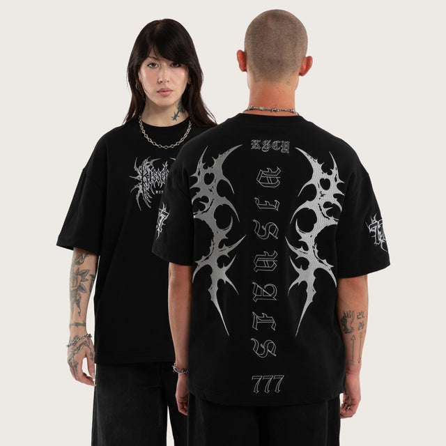 Model wears Threshold Loopback Street Tee Jet Black T-Shirts Black – image 1