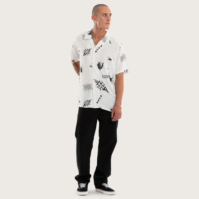 Model wears Torrent SS Resort Shirt White Print Short Sleeve Shirts White – image 5