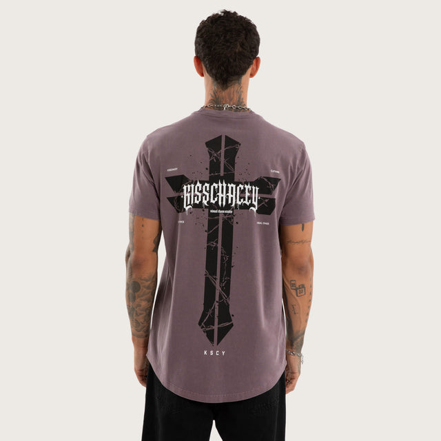 Model wears Arcane Curved Hem Tee Grey T-Shirts in Grey - Image 1