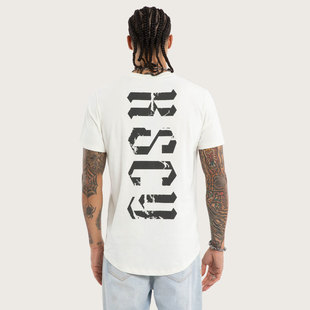 Model wears Citadel Curve Hem Tee White T-Shirts in White - Image 1