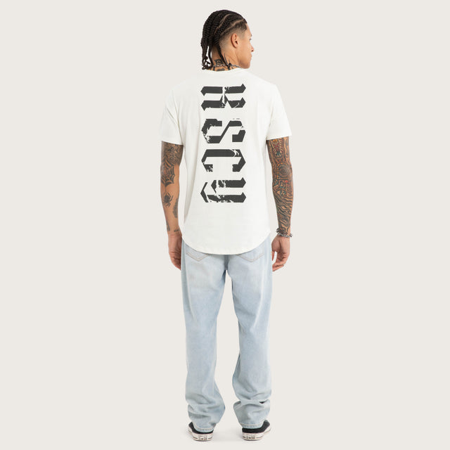 Model wears Citadel Curve Hem Tee White T-Shirts in White - Image 4