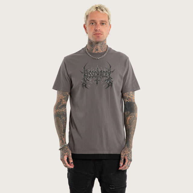Model wears Ravaged Standard Tee Charcoal T-Shirts Grey – image 1