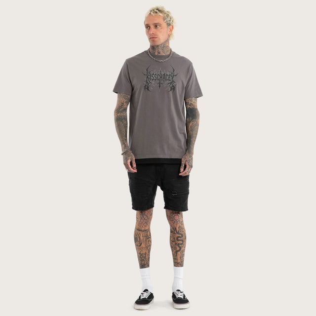 Model wears Ravaged Standard Tee Charcoal T-Shirts Grey – image 5