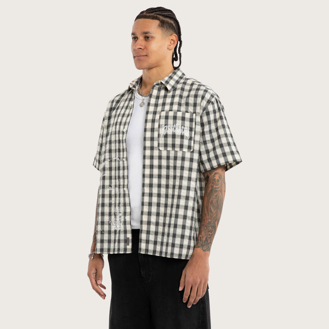 Model wears Reaper Short Sleeve Shirt Grey Check Short Sleeve Shirts in Grey - Image 7