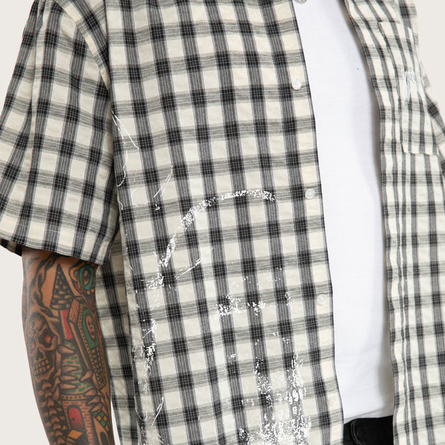 Model wears Reaper Short Sleeve Shirt Grey Check Short Sleeve Shirts in Grey - Image 3