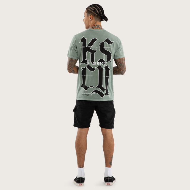 Model wears Beckons Standard Tee Grey T-Shirts in Grey - Image 5