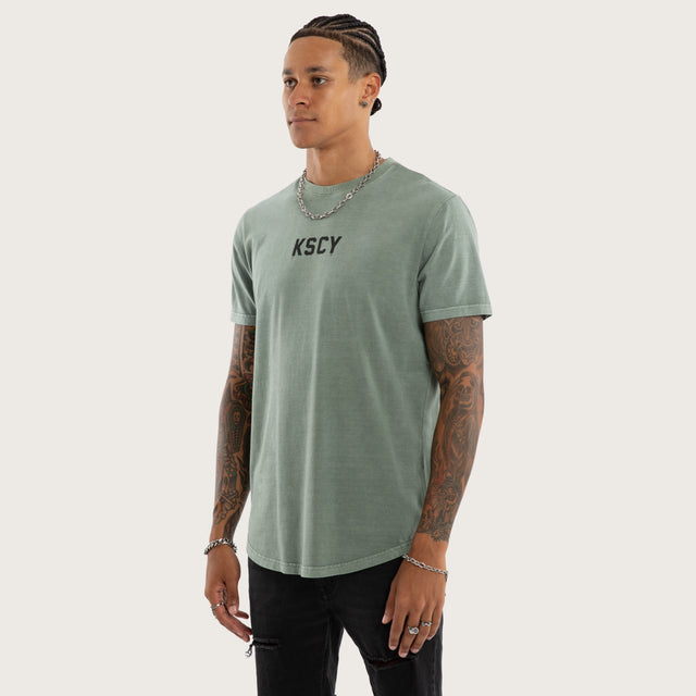 Model wears Frankie Curved Hem Tee Grey T-Shirts in Grey - Image 3