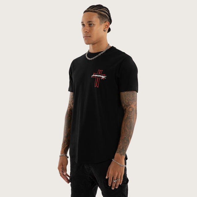 Model wears Jackson Curved Hem Tee Black T-Shirts in Black - Image 3