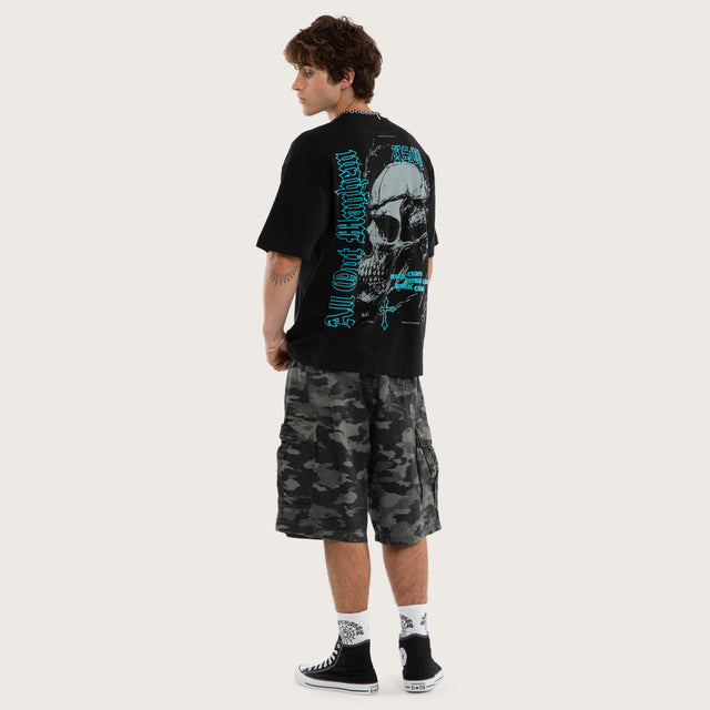 Model wears Venting Street Tee Black T-Shirts in Black - Image 6