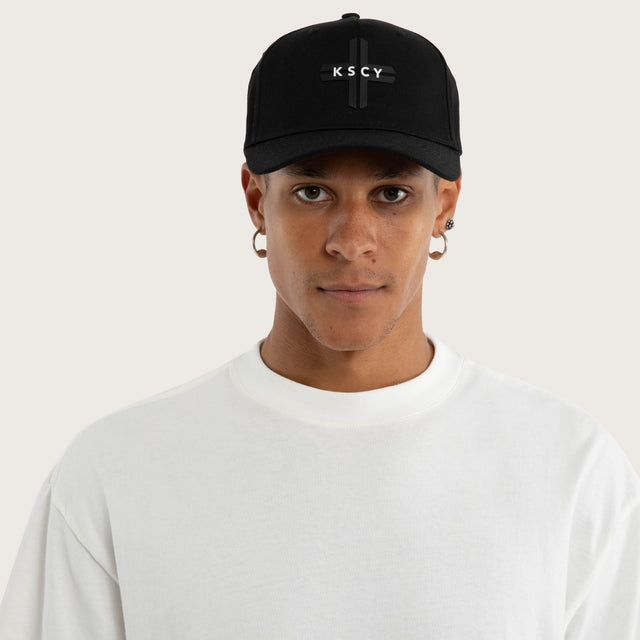 Cross Cap Jet Black